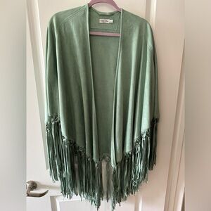 Tasha Polizzi Cape